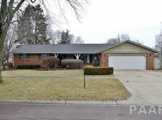 113 W Tazewell St, Tremont, IL 61568