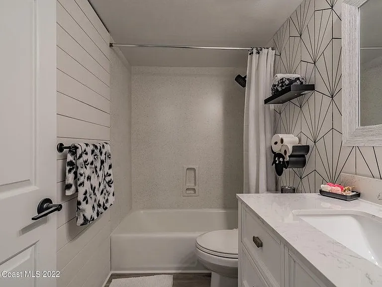 85 S Atlantic Ave #205 — Photo 2
