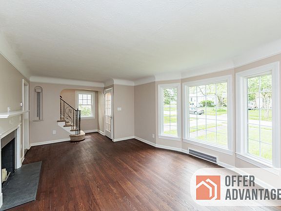 5th image of 3525 Radcliffe Rd