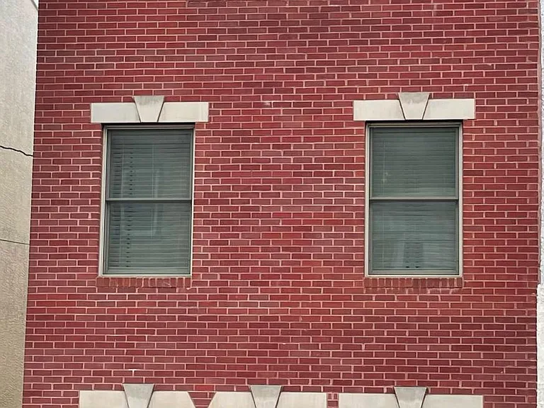 4320 Terrace St — Photo 11