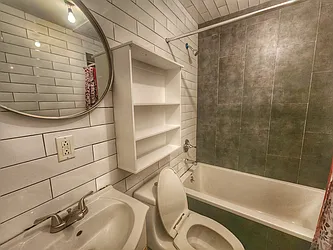 Rented by RELEASE NY