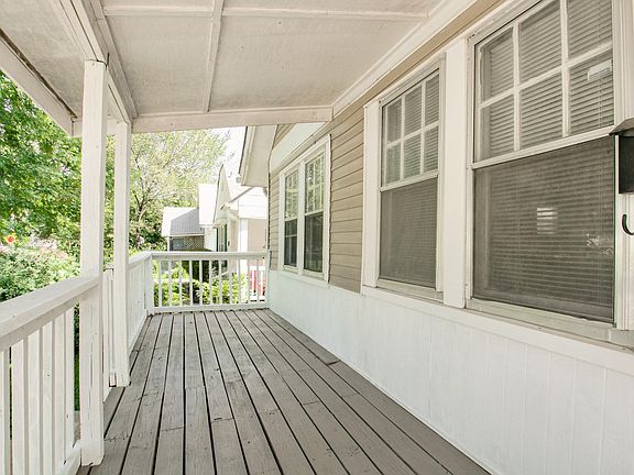 3rd image of 6119 Tracy Ave