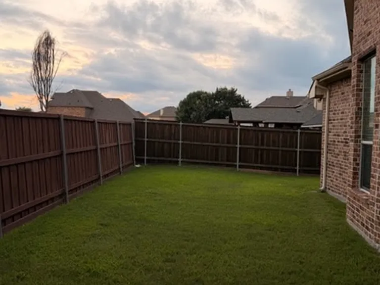 181 Hampton Dr — Photo 23