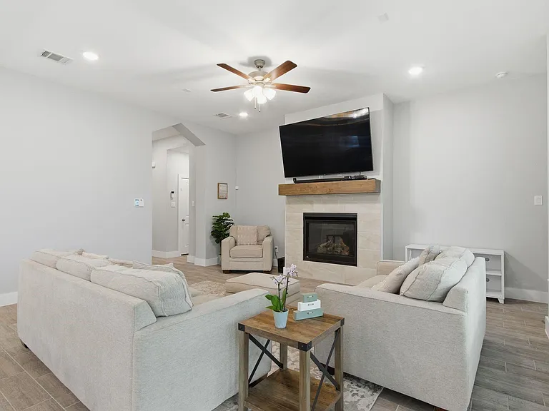 7217 Mantle Ridge Dr — Photo 8