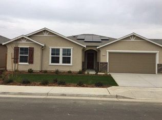 2450 S Playa Ave, Fresno, CA 93727