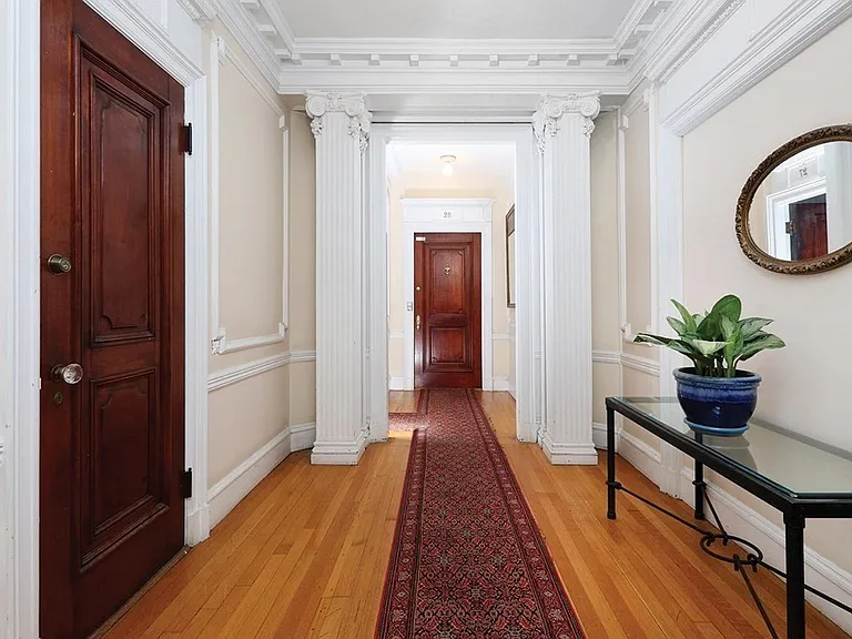 1514 Beacon St #27 — Photo 24