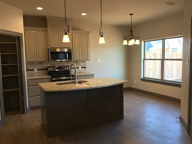 7438 Salerno Ct — Photo 22