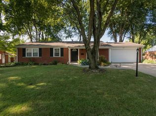 807 E 2nd St, O'Fallon, IL 62269