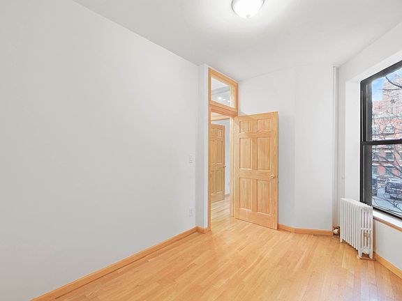 5th image of 413 E 90th St #4S