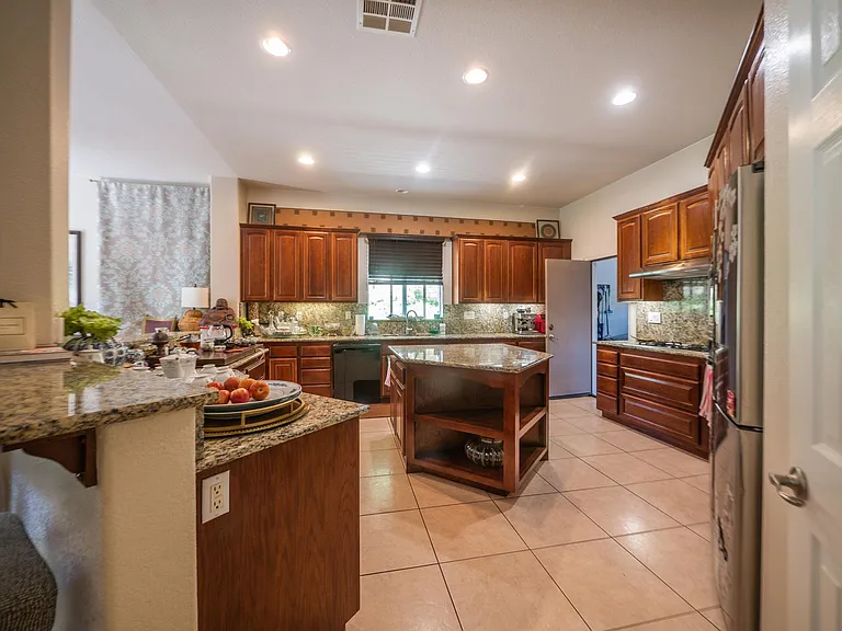 8859 Gentle Wind Dr — Photo 13