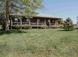1095 Smith Rd, Luray, TN 38352