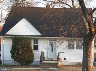 7476 Walnut Ave, Merchantville, NJ 08109