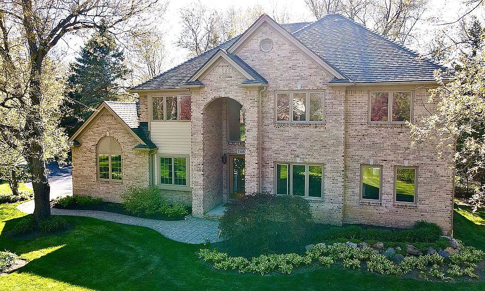 1st image of 7105 Oak Meadows Dr