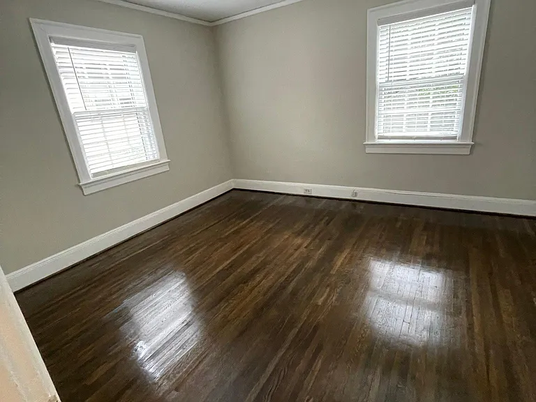 278 Howeland Cir — Photo 9