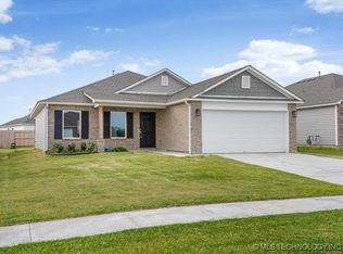 27604 E 114th Pl S, Coweta, OK 74429