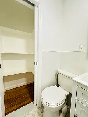 Rented by CitySites Real Estate Group | media 8