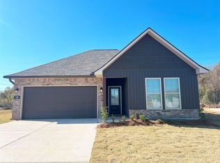 735 Venecia Dr, Bossier City, LA 71111
