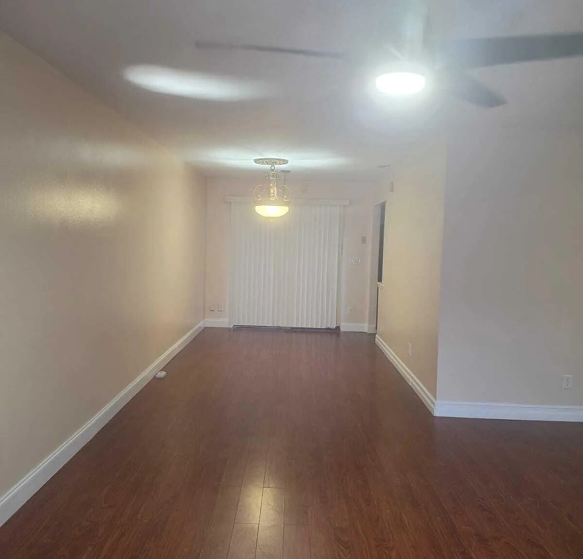 2 bed, 2.5 bath, 1206 sqft, $2,150 — Photo 3