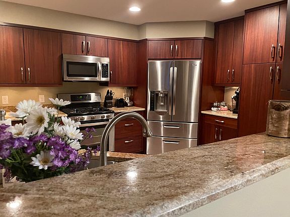 Looking from living room into kitchen