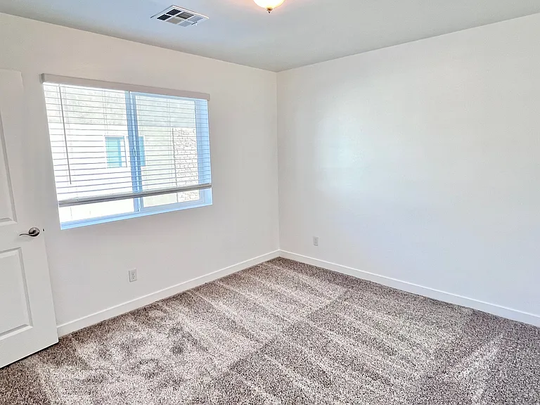 3000 N 37th St #2 — Photo 55