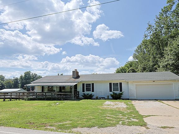 3rd image of 1825 W Three Story Hill Rd