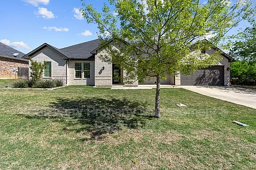 121 Cedar Ln Photo 1