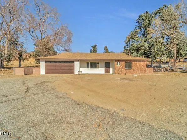 8627 Elizabeth Lake Rd, Leona Valley, CA 93551