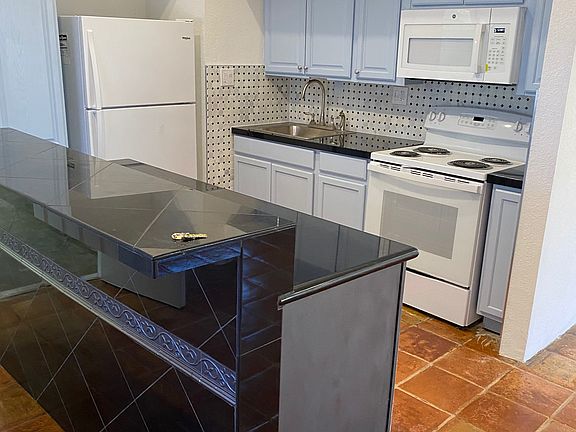 5th image of 31075 San Eljay Ave