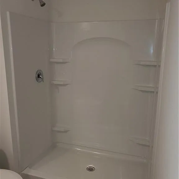 611 SW McComb Ave SW — Photo 14