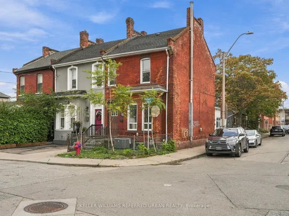 52 Cathcart St, Hamilton, ON L8R 1M5