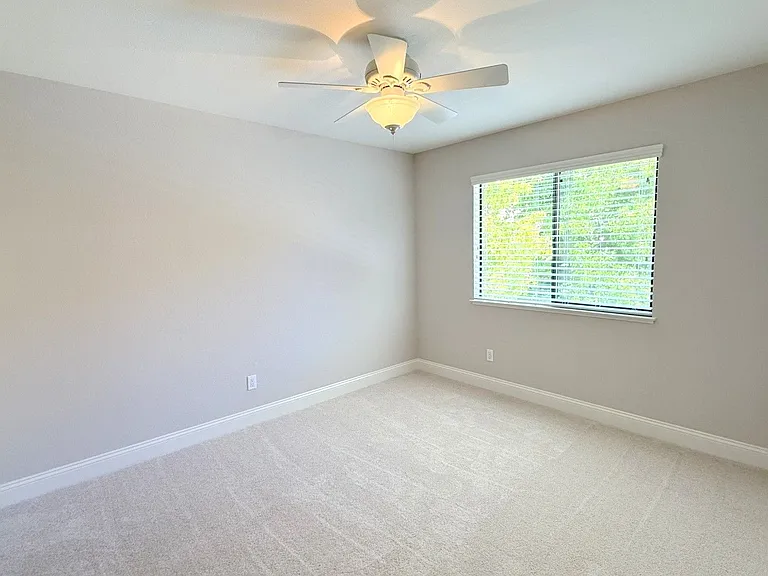 1040 Hill Meadow Pl — Photo 25