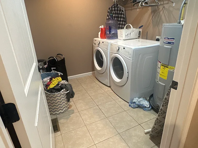 4751 Ellen Cir — Photo 13