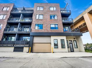 1802 S State St #310, Chicago, IL 60616