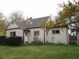 9428 W Cold Spring Rd, Hales Corners, WI 53228