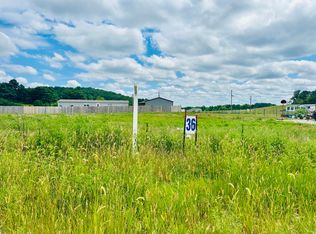 35 Turkey Lot Loop, East Bernstadt, KY