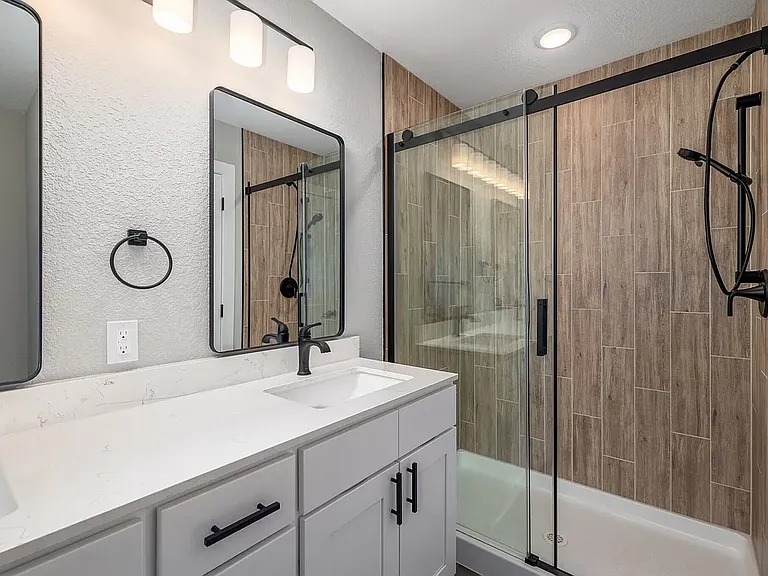 Greenwood Townhomes — Photo 15