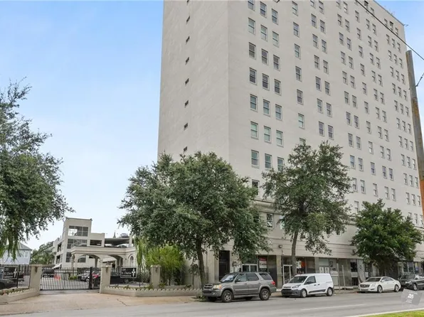 1205 Saint Charles Ave APT 401, New Orleans, LA 70130