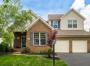 5700 Sugarwood Dr, New Albany, OH 43054