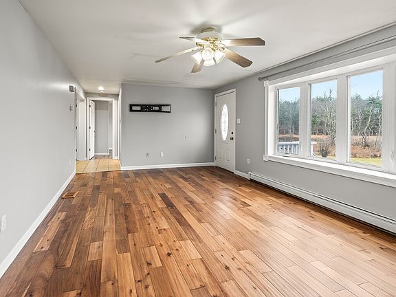 4th image of 281 Brooks Station Rd