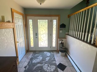 114 Rose Ln, Matamoras, PA 18336