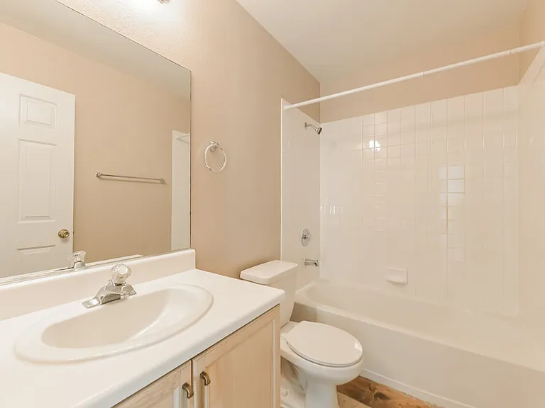 170 Coastal Pier Ct — Photo 14