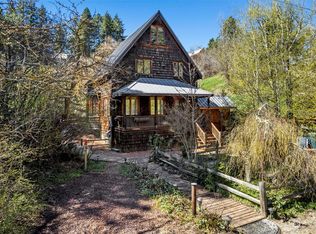 408 S 2nd St, Roslyn, WA 98941