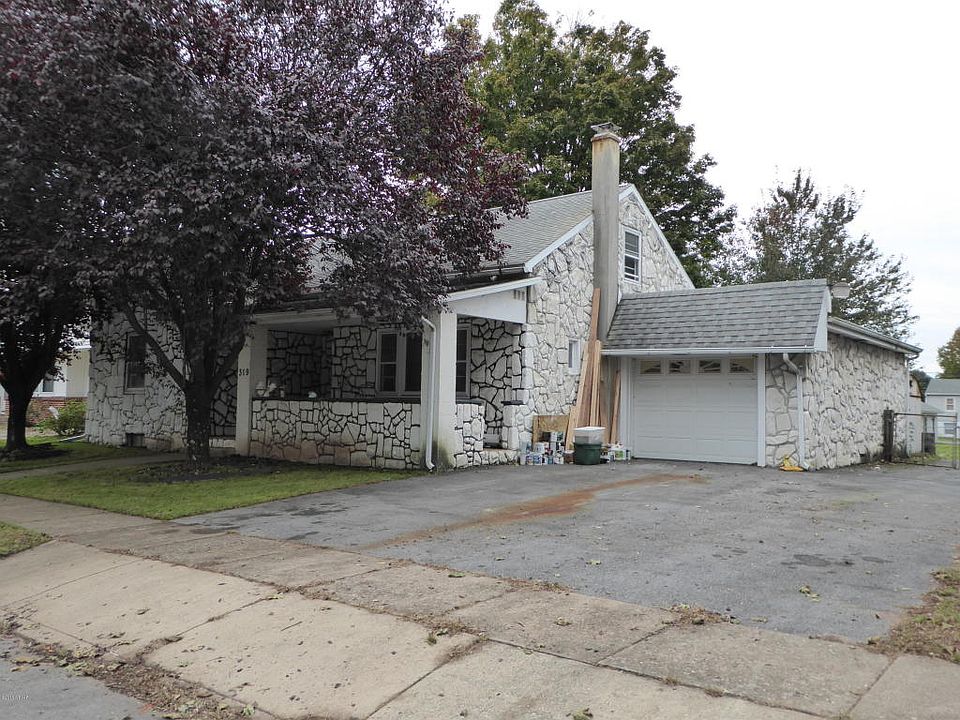 1st image of 319 Chestnut St