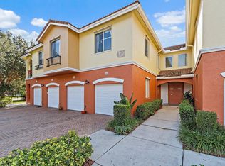 40 SE Sedona Cir APT 102, Stuart, FL 34994