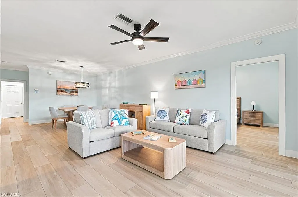 2 bed, 2.0 bath, 1633 sqft, $7,500 — Photo 1