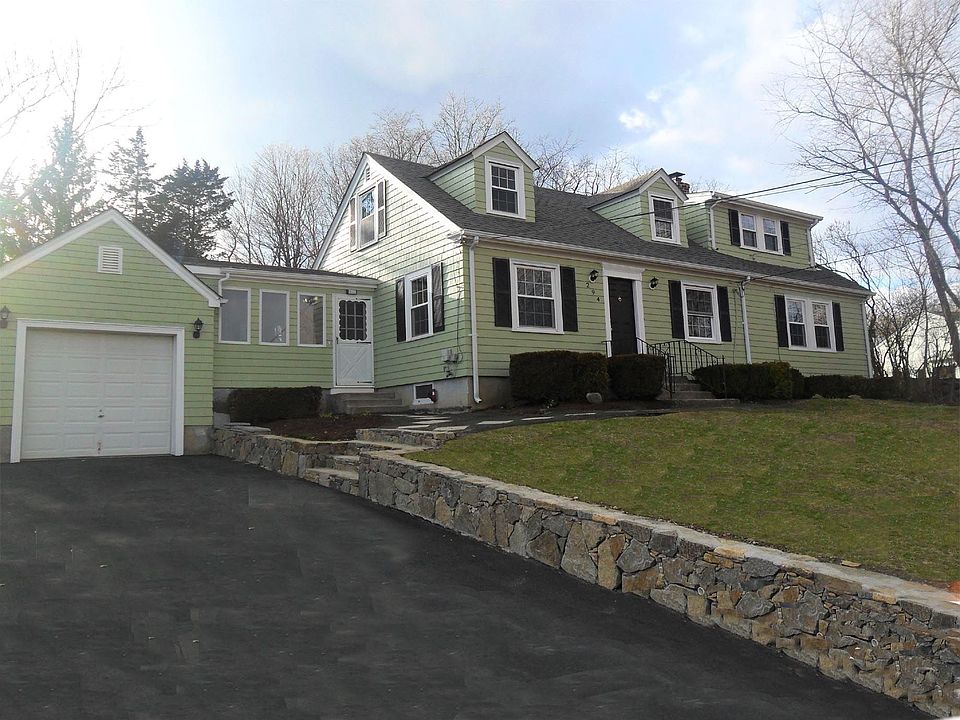 1st image of 294 Simmonsville Ave