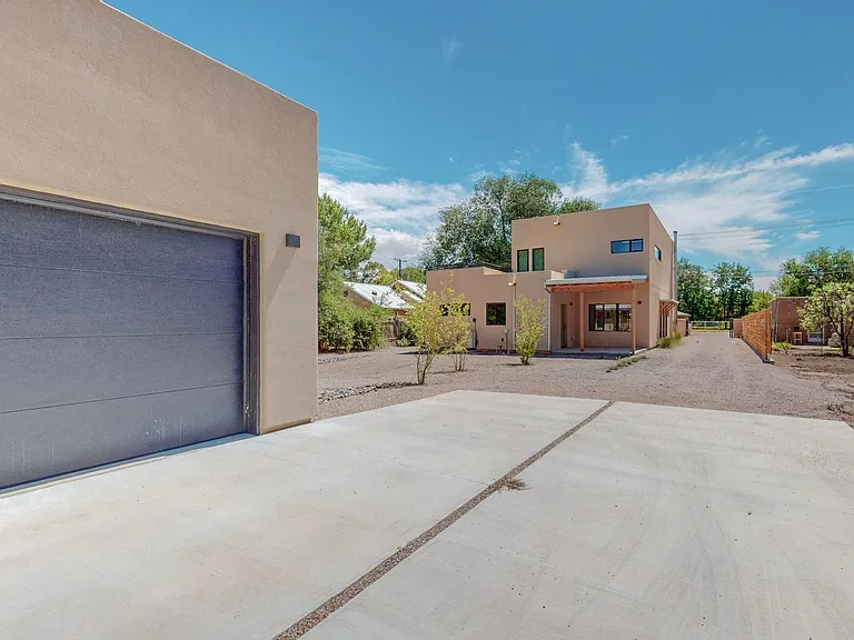 1115 El Pueblo Rd NW — Photo 39