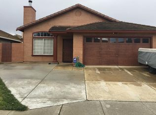 1458 Cougar Dr, Salinas, CA