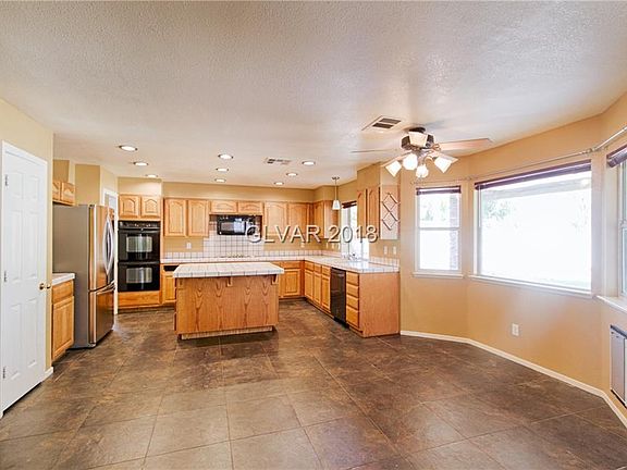 2nd image of 1597 Bermuda Dunes Dr