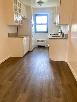 3 bed, 2.0 bath, $3,440 — Photo 2